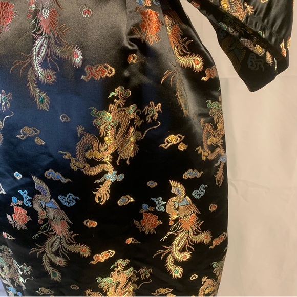 Lotus Black Kimono Full Length Robe with Pockets and Waist Tie - Picture 8 of 14